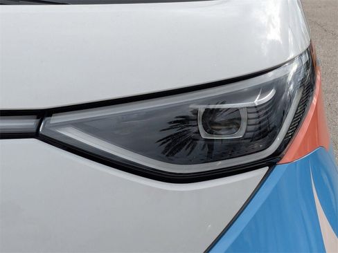 New 2025 Volkswagen ID. Buzz Pro S image 17