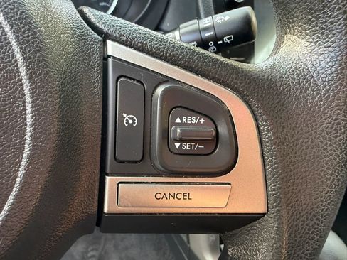 Used 2017 Subaru Forester 2.5i Premium w/ All-Weather Package AWD/4WD image 31