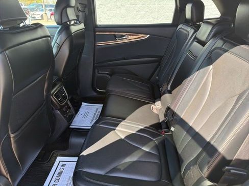 Used 2016 Lincoln MKX Reserve w/ Climate Package AWD/4WD image 14