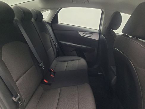 Used 2024 Kia Forte LXS image 19