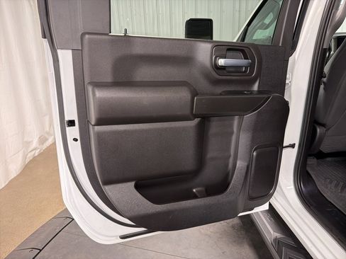 Certified 2022 Chevrolet Silverado 2500 LT w/ Convenience Package image 17