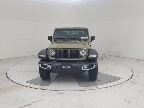 New 2026 Jeep Gladiator Sport image 6