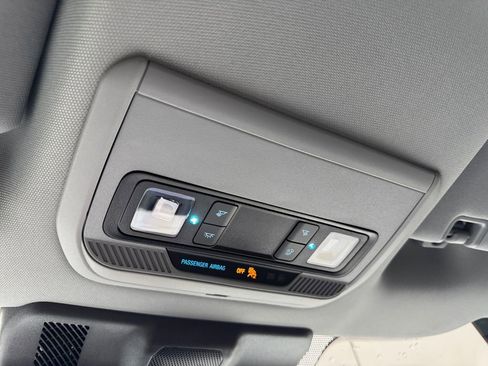 Used 2025 Ford F150 XL image 24