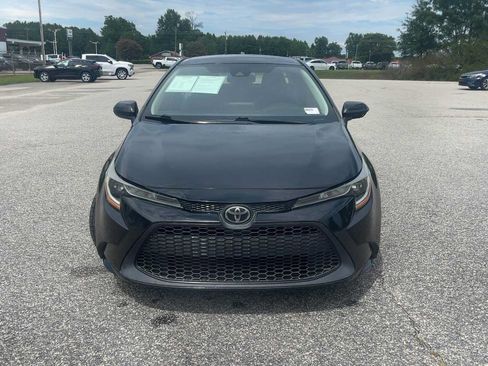 Used 2020 Toyota Corolla LE FWD image 12