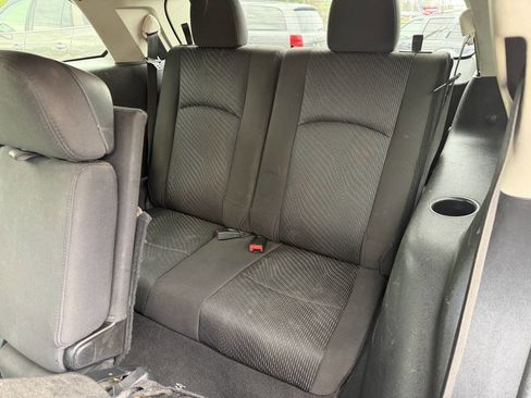 Used 2013 Dodge Journey SXT w/ Flexible Seating Group image 12
