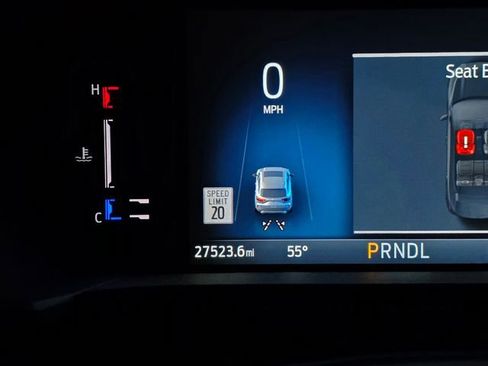 Used 2023 Ford Escape ST-Line Select w/ Tech Pack #1 AWD/4WD image 5