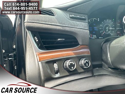 Used 2020 Cadillac Escalade ESV Luxury w/ Escalade Sport Edition AWD/4WD image 13