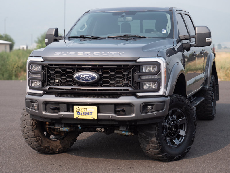 Used 2023 Ford F250 Lariat w/ Lariat Ultimate Package AWD/4WD image 3