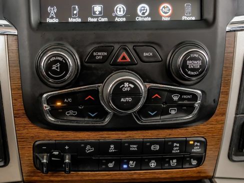 Used 2017 RAM 2500 Laramie w/ Sport Appearance Group AWD/4WD image 25