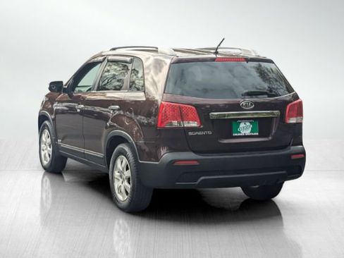 Used 2013 Kia Sorento LX image 6