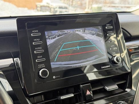 Used 2021 Toyota Camry SE image 24