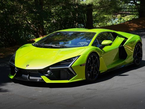 Used 2025 Lamborghini Revuelto AWD/4WD image 4