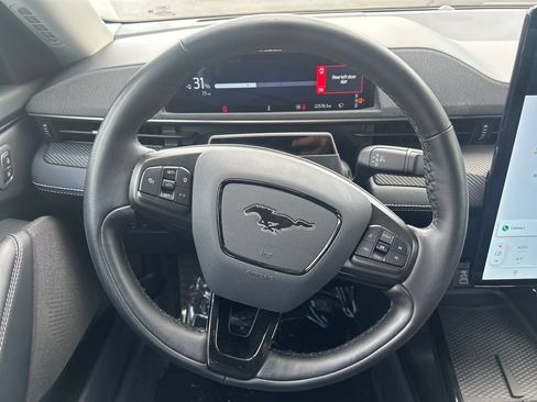 Used 2025 Ford Mustang Mach-E Select RWD image 17