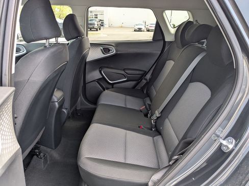 Used 2024 Kia Soul LX w/ Option Group 015 FWD image 27