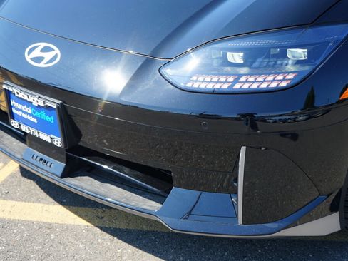 Certified 2025 Hyundai Ioniq 6 SEL AWD/4WD image 11