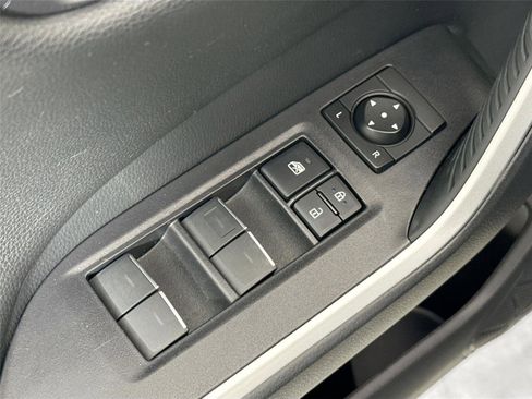 Used 2025 Toyota RAV4 XSE w/ Weather Package AWD/4WD image 36