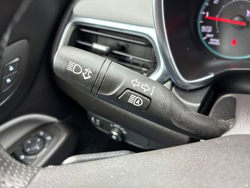 Used 2024 Chevrolet Equinox LS image 19