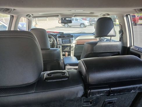 Used 2018 Toyota 4Runner Limited AWD/4WD image 5