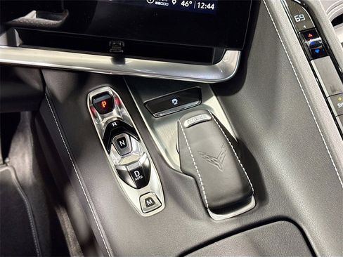 Used 2023 Chevrolet Corvette Stingray Coupe w/ Z51 Performance Package image 21