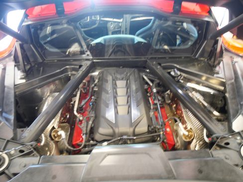 Used 2024 Chevrolet Corvette Stingray Preferred Cpe w/ Z51 Performance Package RWD image 16
