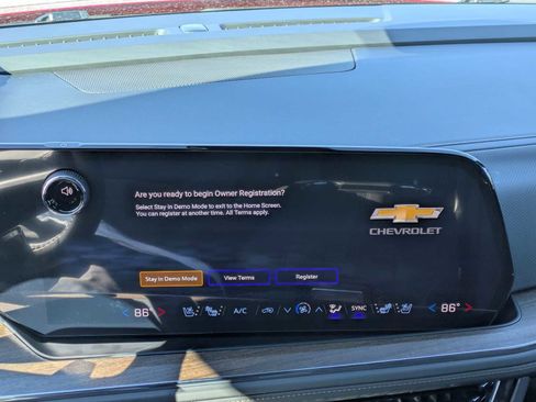 New 2026 Chevrolet Suburban High Country image 28