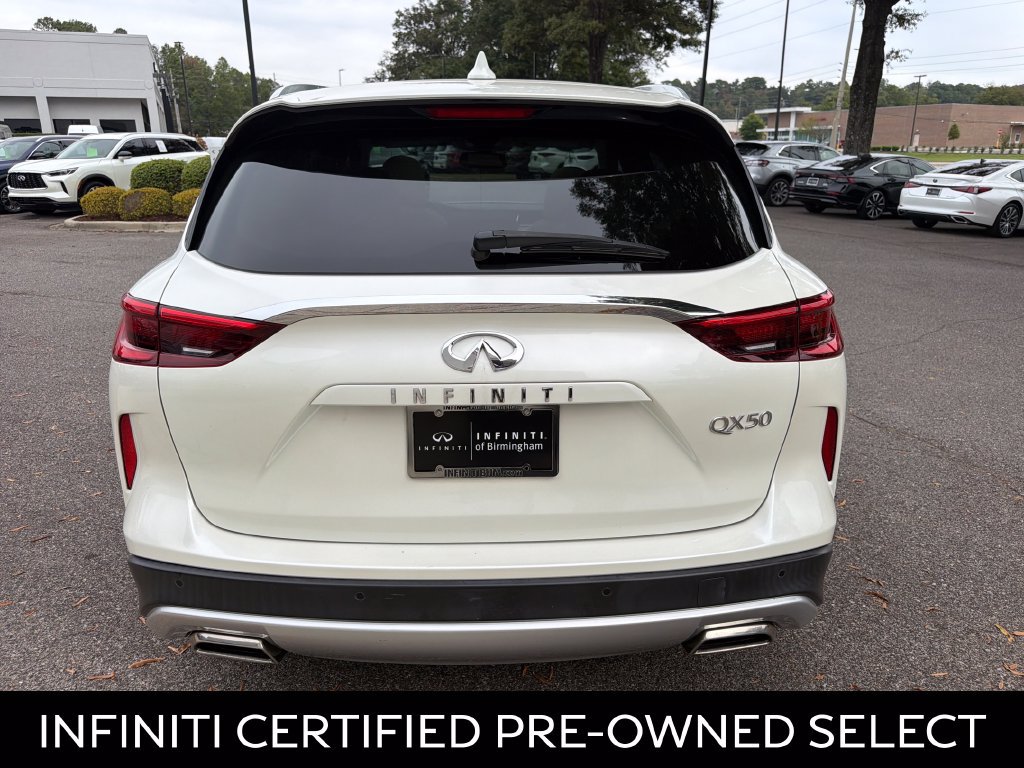 Certified 2019 INFINITI QX50 Essential FWD image 11