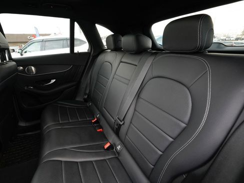 Used 2021 Mercedes-Benz GLC 300 4MATIC image 25