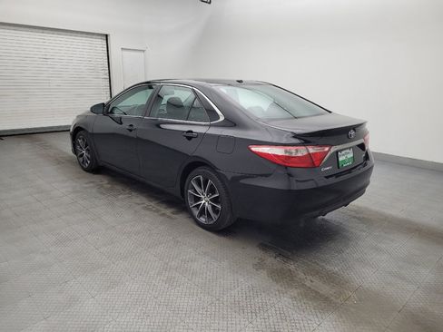 Used 2015 Toyota Camry XSE image 3