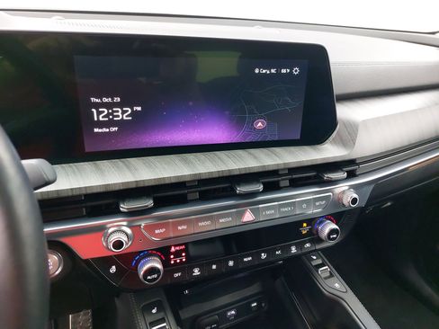 Used 2024 Kia Telluride SX Prestige image 24