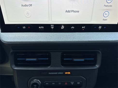 New 2025 Ford Maverick XLT image 19