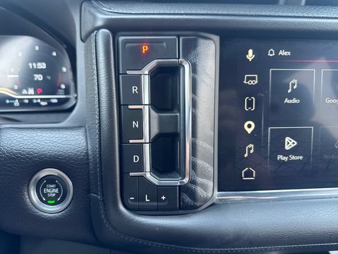 Used 2023 GMC Yukon Denali w/ LPO, Floor Liner Package AWD/4WD image 25