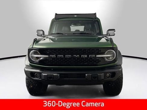 Used 2023 Ford Bronco Wildtrak image 18