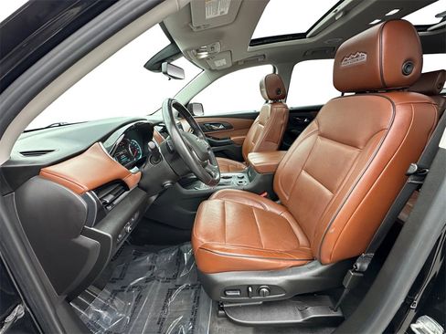 Used 2018 Chevrolet Traverse High Country image 9
