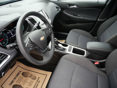 Used 2018 Chevrolet Cruze LS w/ LS Fleet Convenience Package image 12