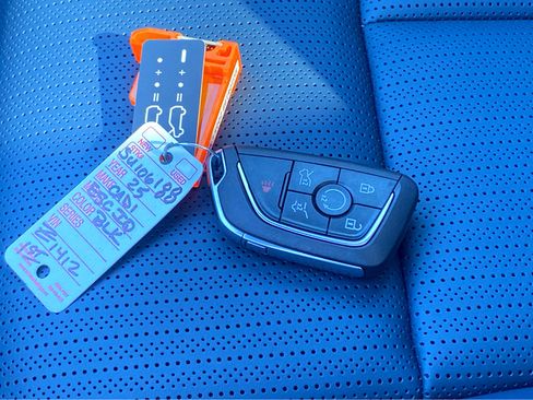 New 2025 Cadillac Escalade IQ Sport 2 image 30