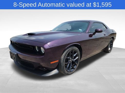 Used 2022 Dodge Challenger R/T w/ Blacktop Package RWD image 2