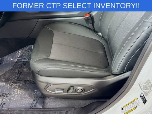 New 2025 Jeep Grand Cherokee L Laredo w/ Luxury Tech Group I image 18