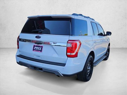Used 2020 Ford Expedition XLT w/ Equipment Group 202A image 5