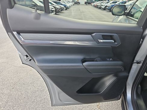 Used 2026 GMC Terrain Elevation w/ Elevation Premium Package image 14