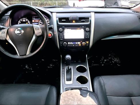 Used 2014 Nissan Altima 2.5 SL w/ Technology Package image 14