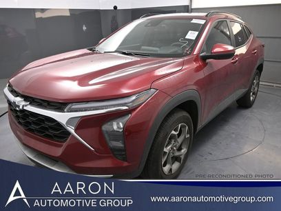 Used 2025 Chevrolet Trax LT w/ LT Convenience Package