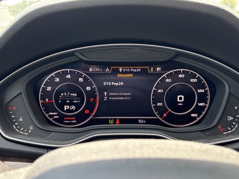 Used 2018 Audi Q5 2.0T Premium Plus w/ Premium Plus Package AWD/4WD image 21
