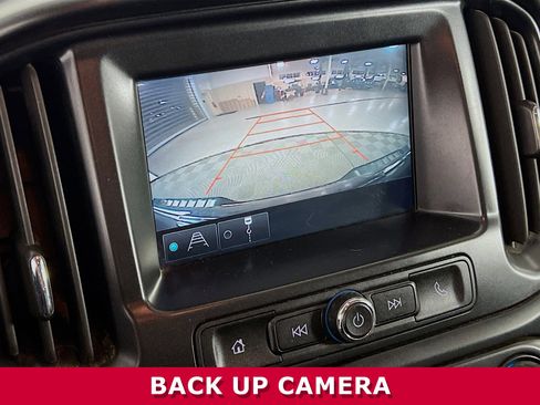 Used 2018 Chevrolet Colorado W/T w/ Custom Special Edition image 8