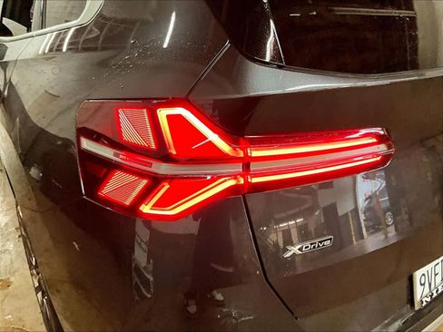 Certified 2025 BMW X3 xDrive30i w/ Convenience Package image 31