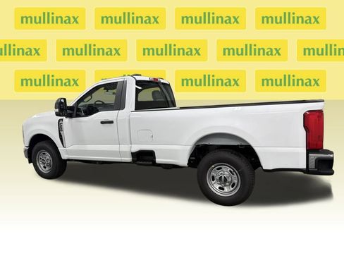 New 2026 Ford F250 XL w/ XL Chrome Package image 10