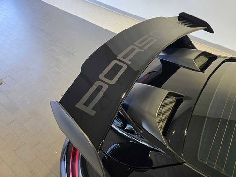 Used 2018 Porsche 911 GT3 image 19