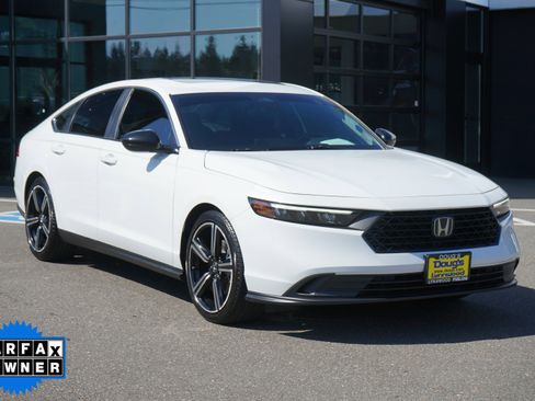 Used 2023 Honda Accord Sport image 1