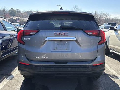 Used 2020 GMC Terrain SLE image 5