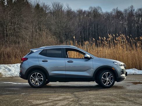 Certified 2023 Buick Encore GX Select w/ Safety Package II image 2