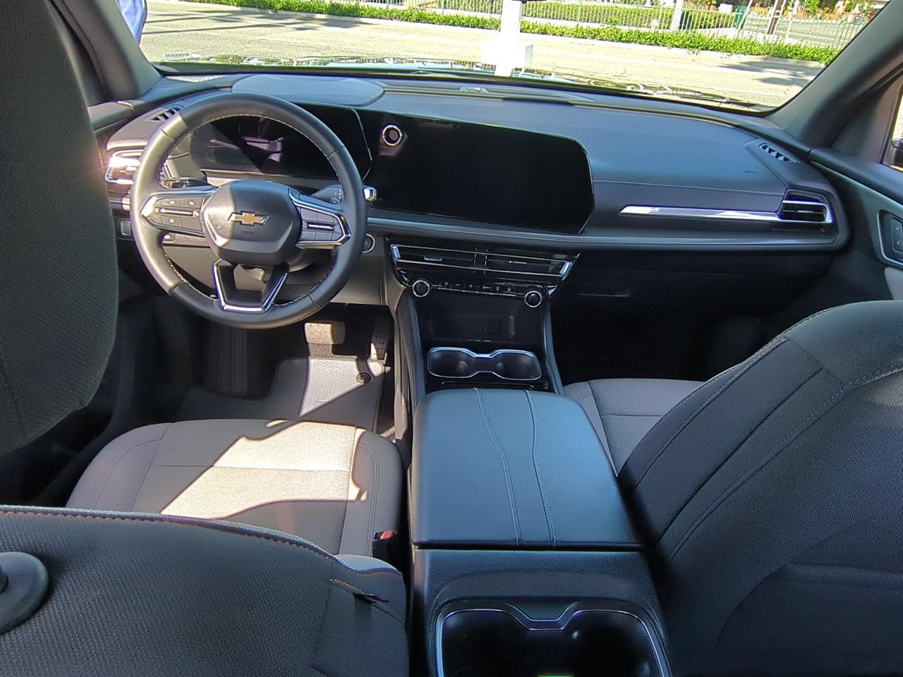 Used 2026 Chevrolet Traverse LT w/ Driver Confidence Package FWD image 20